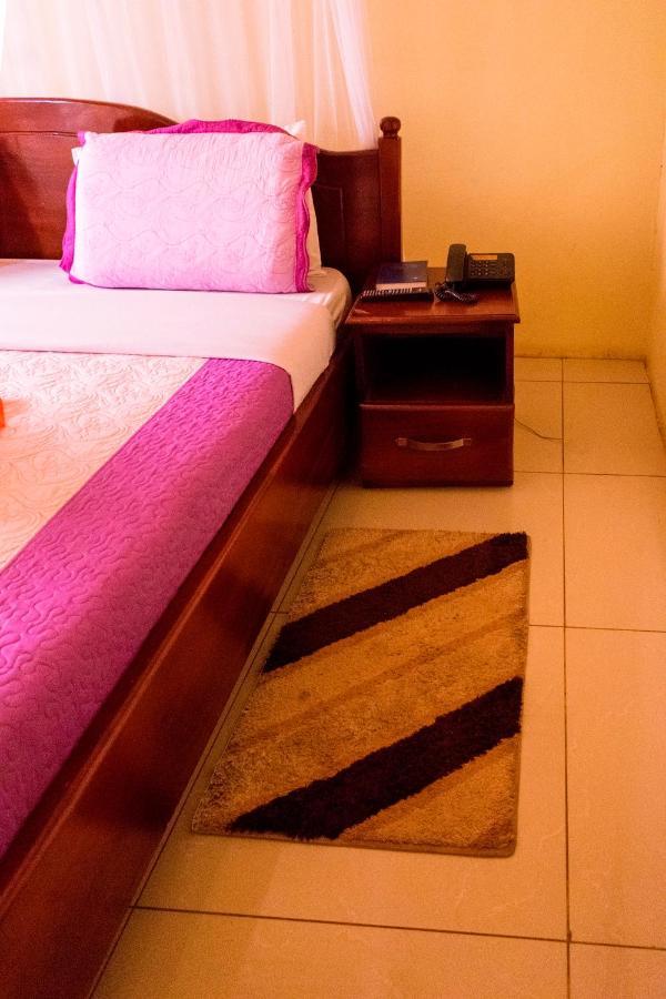 Kahondo Buffalo Hotel Kampala Makerere Εξωτερικό φωτογραφία