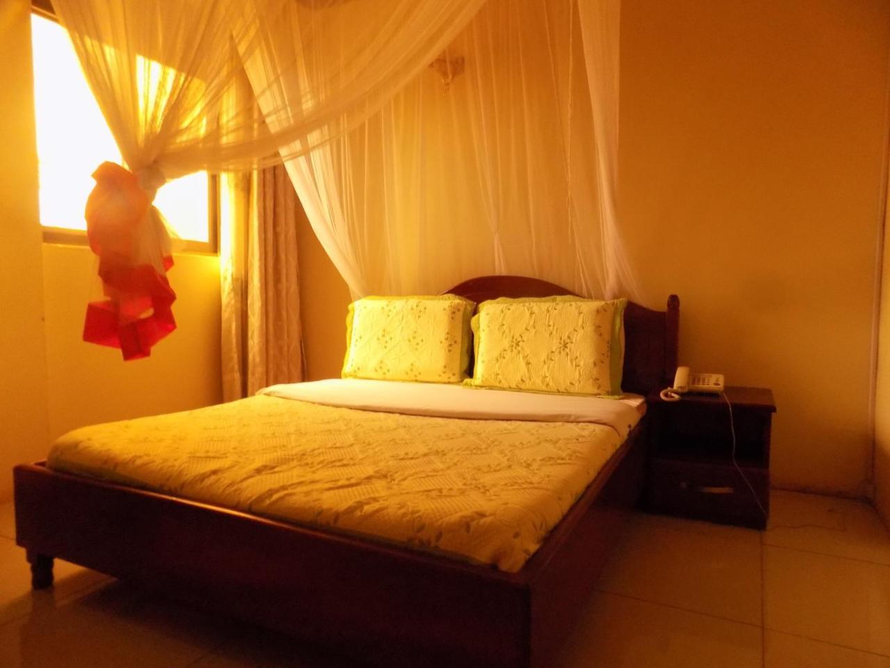 Kahondo Buffalo Hotel Kampala Makerere Εξωτερικό φωτογραφία